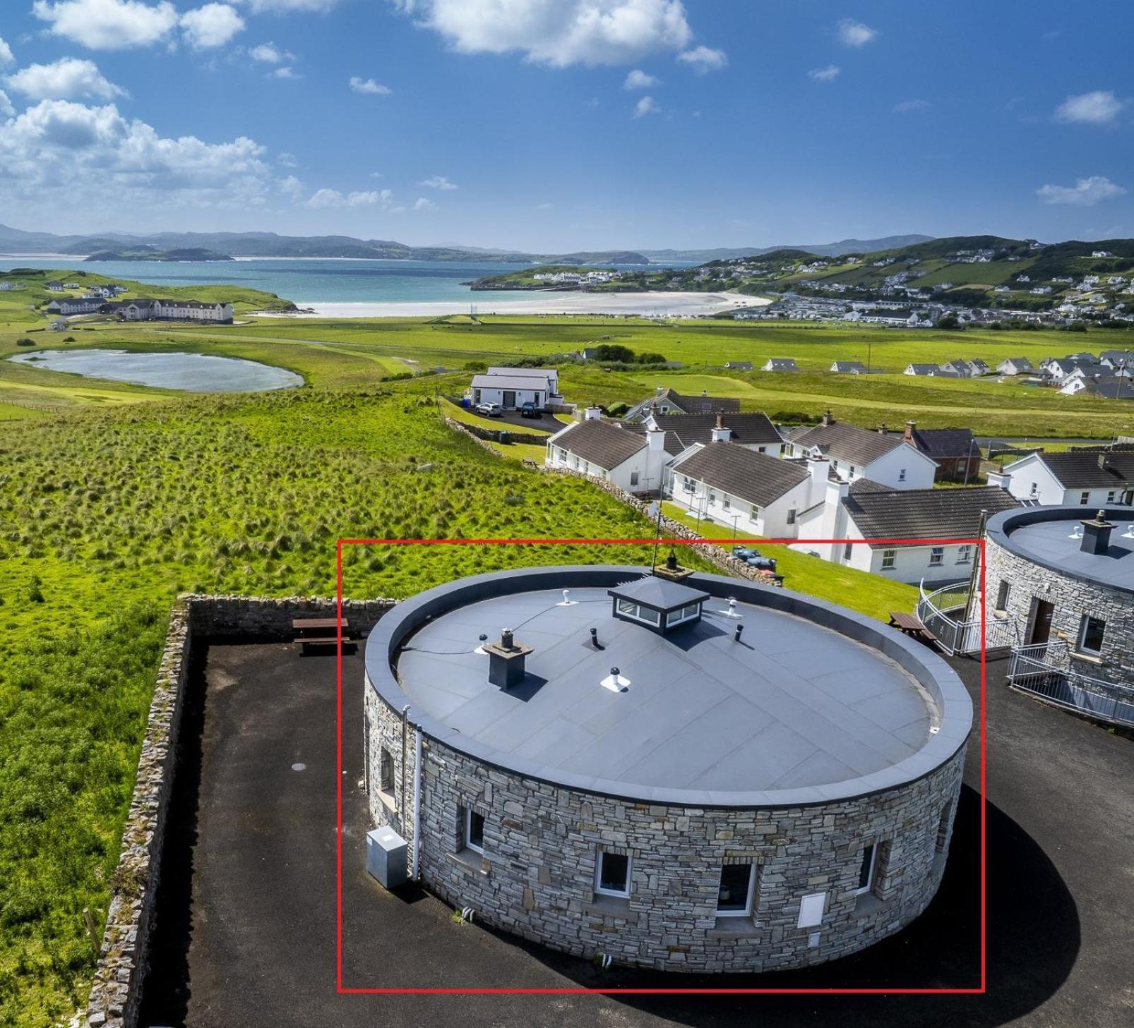 Downings Coastguard Cottages - Type B-E Εξωτερικό φωτογραφία